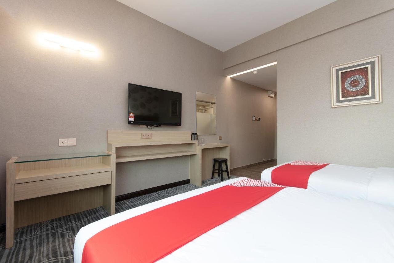 Super Oyo 89375 Regent Hotel Keningau Exterior photo