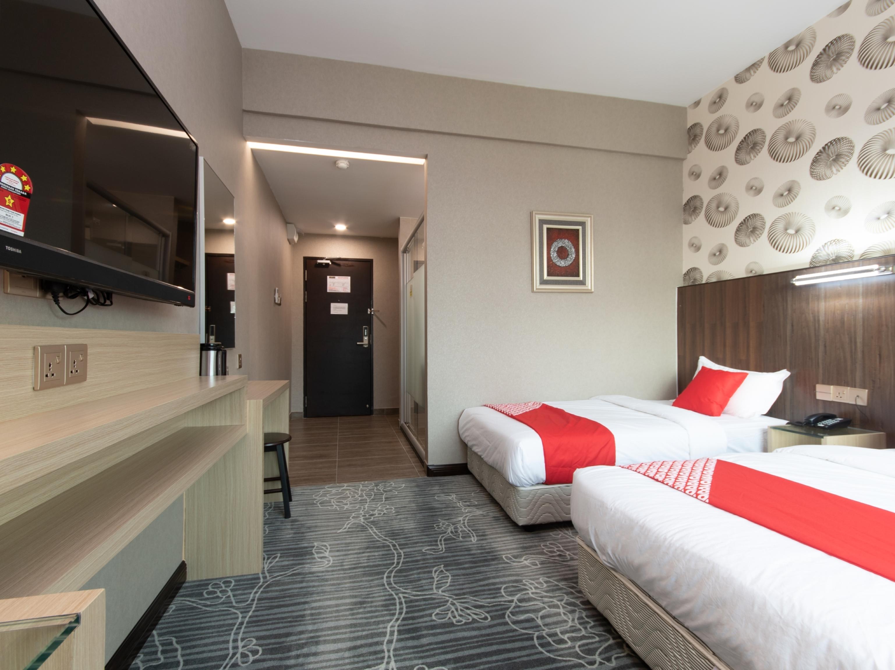 Super Oyo 89375 Regent Hotel Keningau Exterior photo